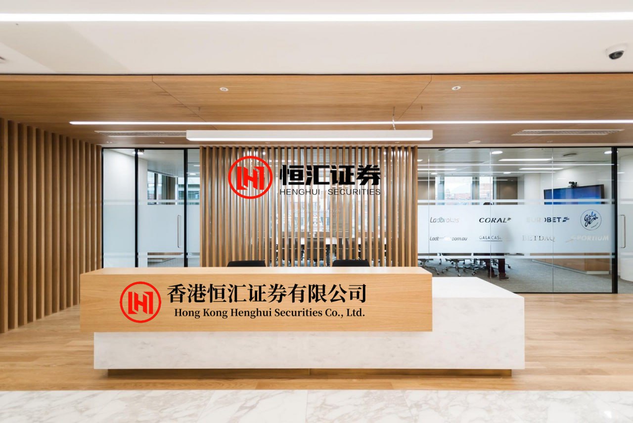精准配资 苹果重磅！折叠屏手机9月发布，A股这些公司已偷偷涨停（附名单）